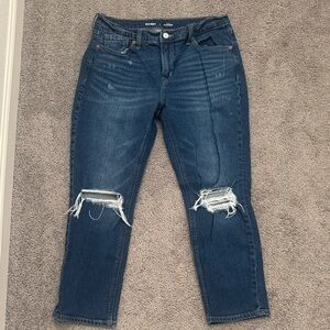 Mid-Rise Boyfriend Crop Style Distressed Women Jeans